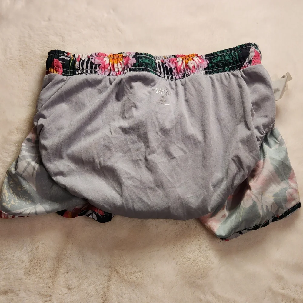 Old Navy Active Hawaiian Go-Dry Running Shorts Size XS - Picture 12 of 16